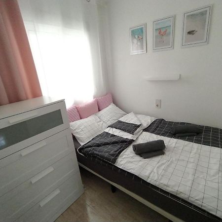 Mila Sloneczny Apartament W Torrevieja Centrum Eksteriør billede