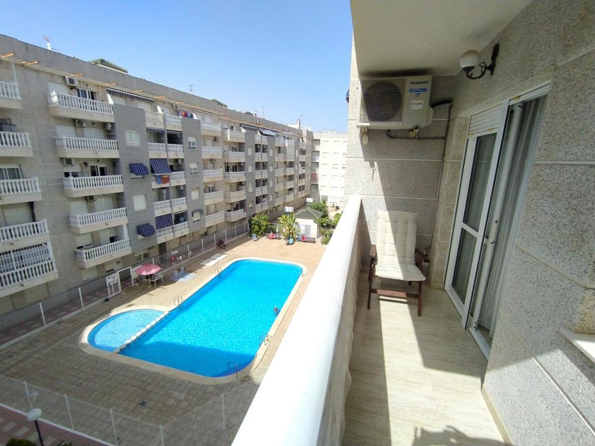 Mila Sloneczny Apartament W Torrevieja Centrum Eksteriør billede